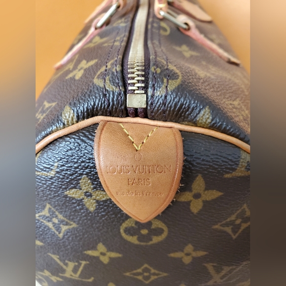Louis Vuitton Speedy 35 Monogram Handbag - Picture 8 of 16